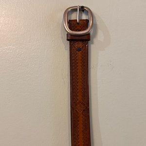 Embossed leather belt